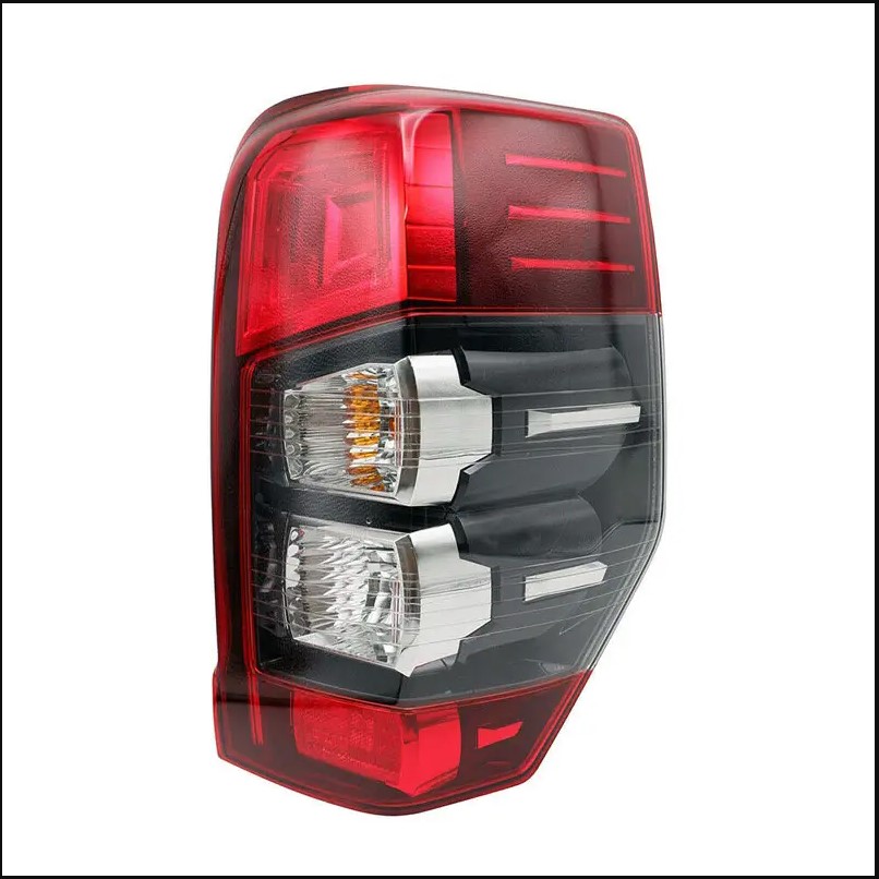 اسطب خلفي ميتسو ونيت 2020 الى 2023 يمين صيني