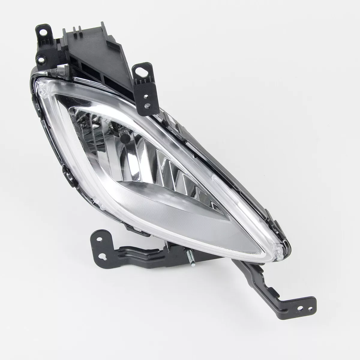 كشاف صدام النترا 2011الى2012يمين