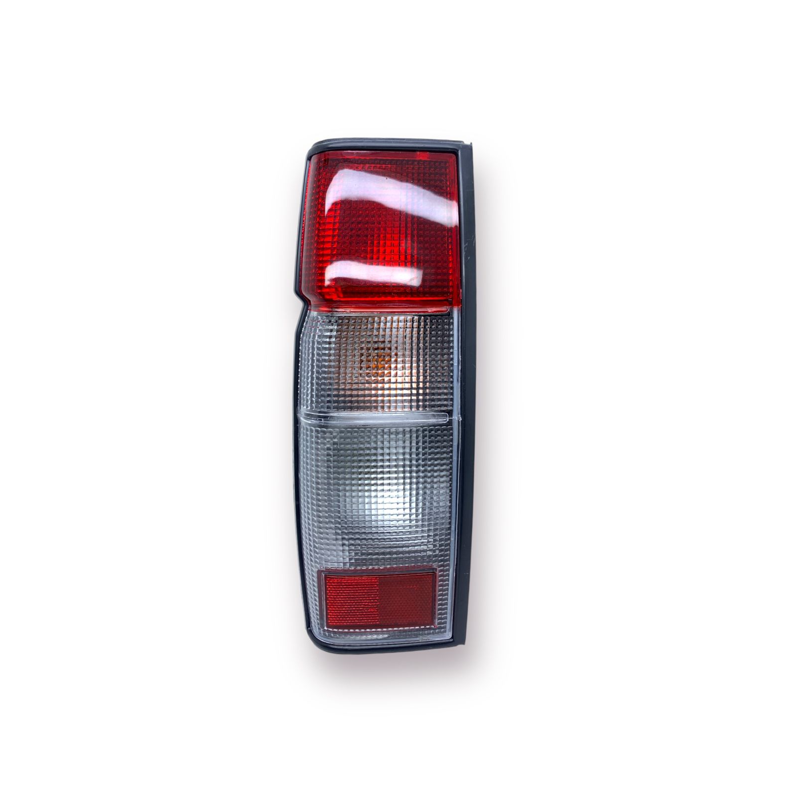 اسطب خلفي نيسان داتسون من 2002 الى 2016 يسار صيني