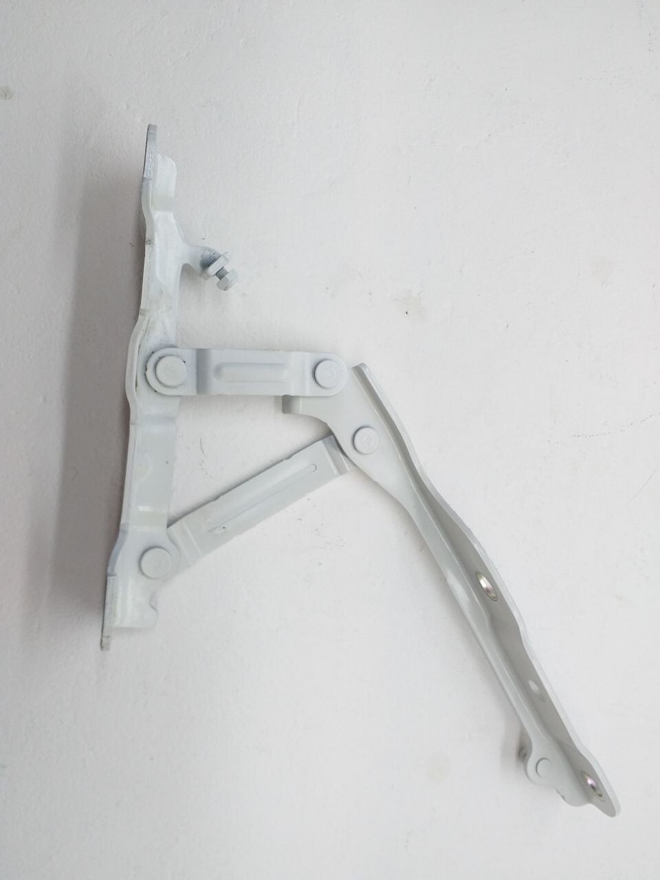 مفصلات كبوت سوناتا 020ال021 يسار