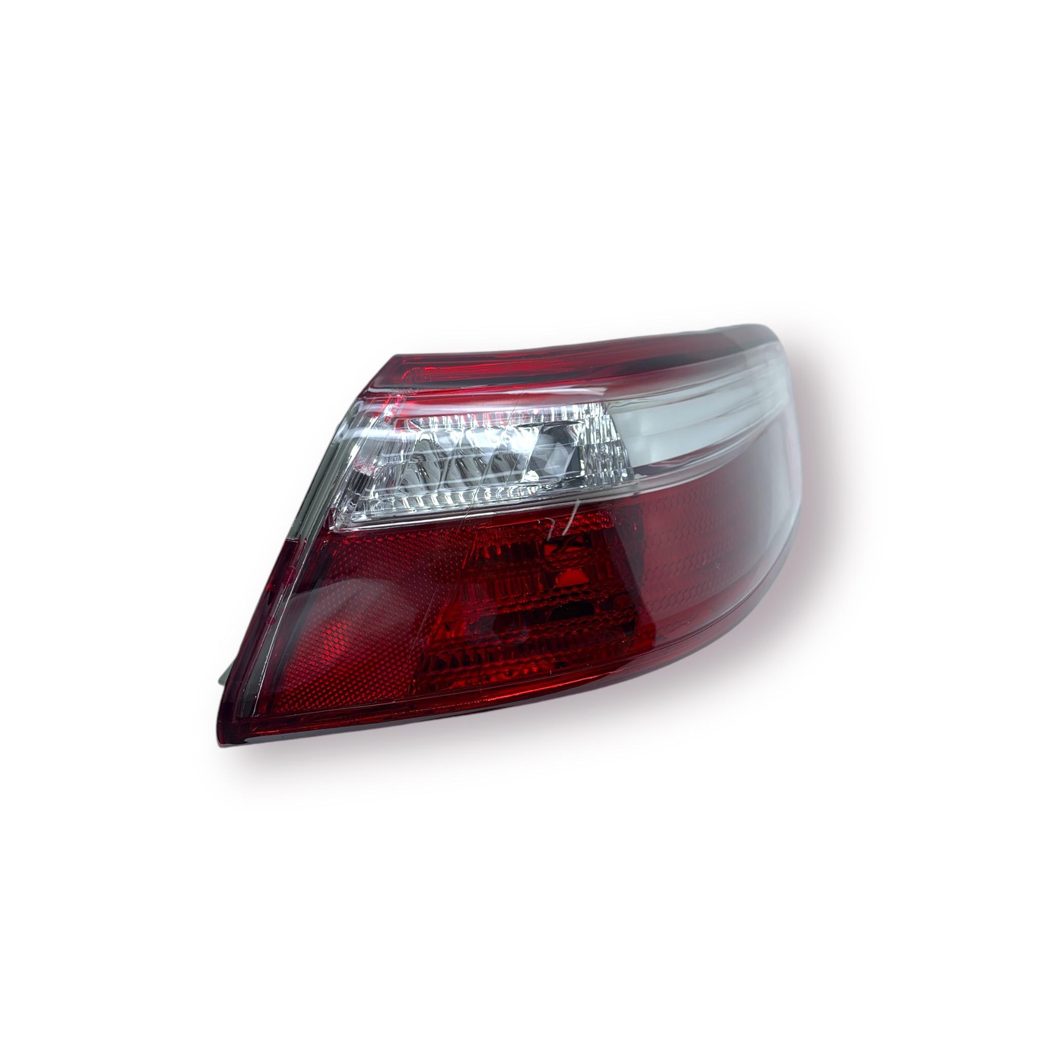 اسطب خلفي تويوتا كامري من 2007 الى 2009 يمين 