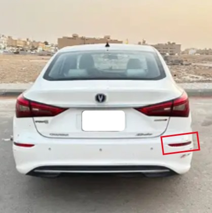 اسطب صدام خلفي شانجان ايدو من 2020 الى 2021 يمين