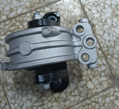 كرسي ماكينة جيلي سي 8 ماكينة ميتسوبيشي  يمين