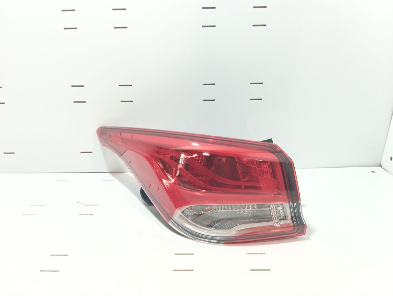 اسطب خلفي شانجان ال سفن 020ال021 يسار