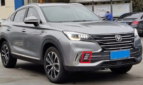 كشاف صدام شانجان CS85 من 2019 الى 2025 يمين